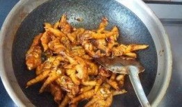 吃鸡爪最新事件爆料是真的吗,真相究竟如何？